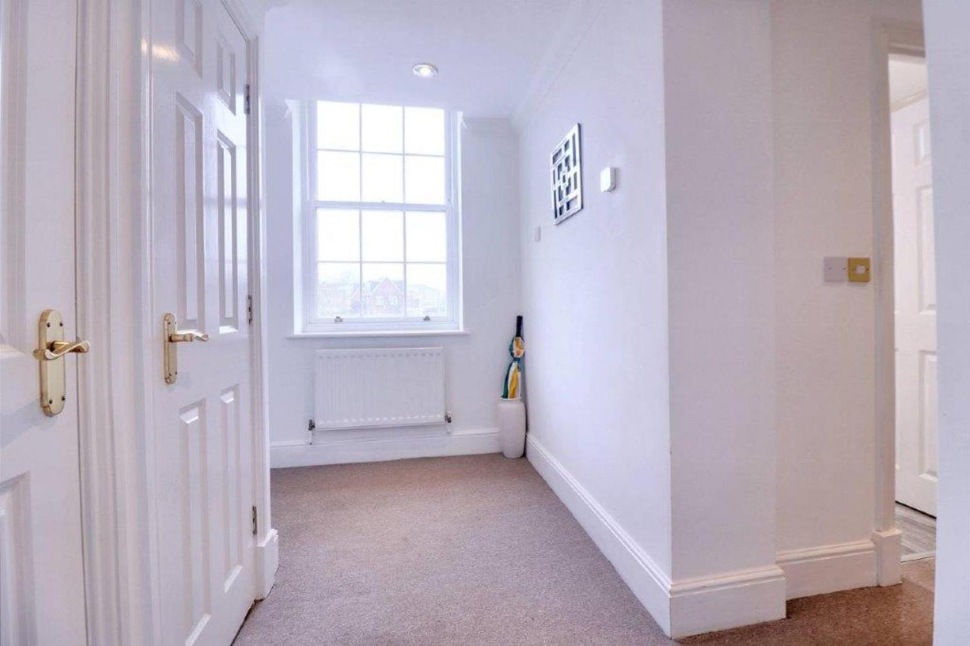 St Andrews Apartments Maidstone Extérieur photo