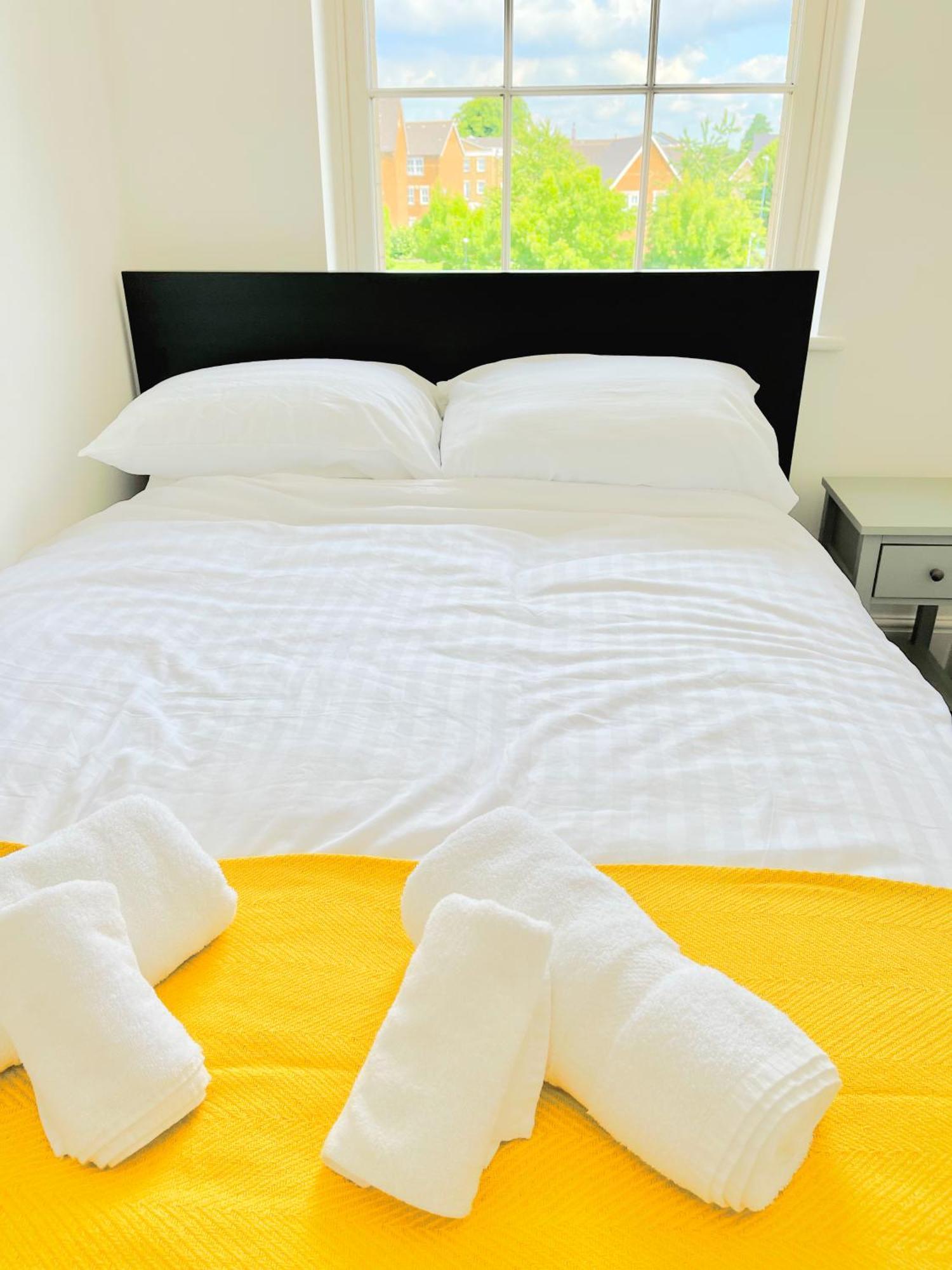 St Andrews Apartments Maidstone Extérieur photo