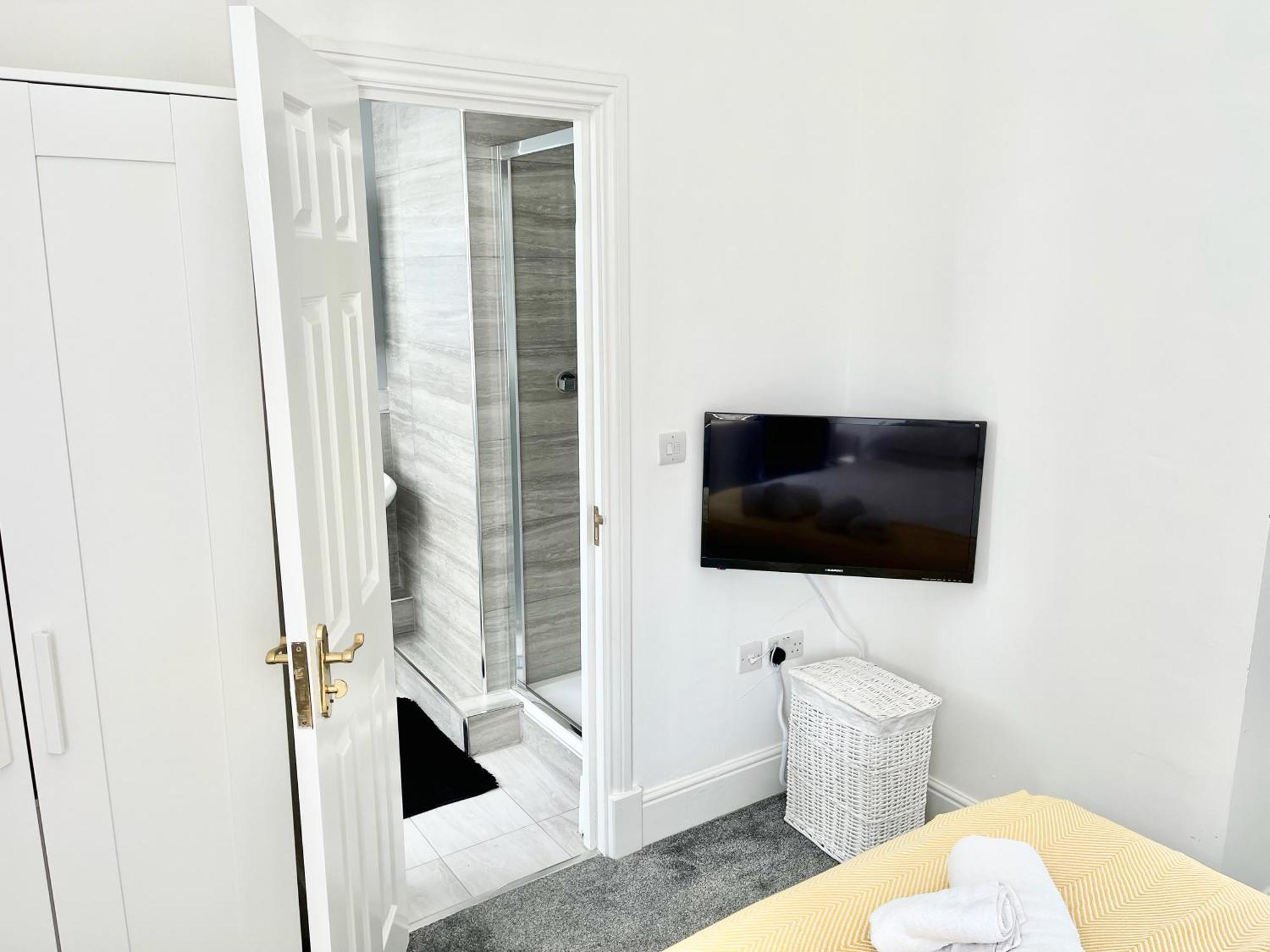 St Andrews Apartments Maidstone Extérieur photo