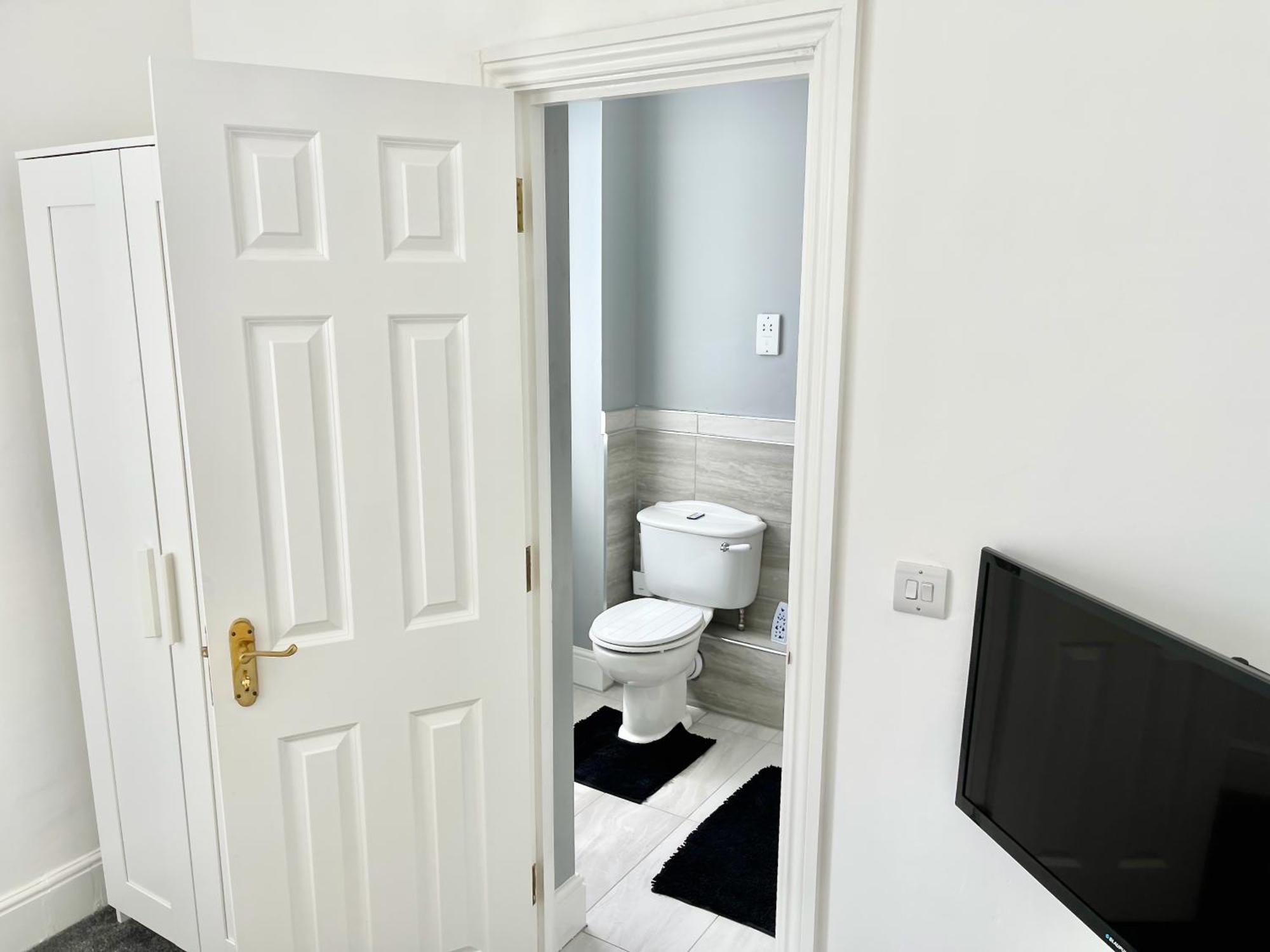St Andrews Apartments Maidstone Extérieur photo